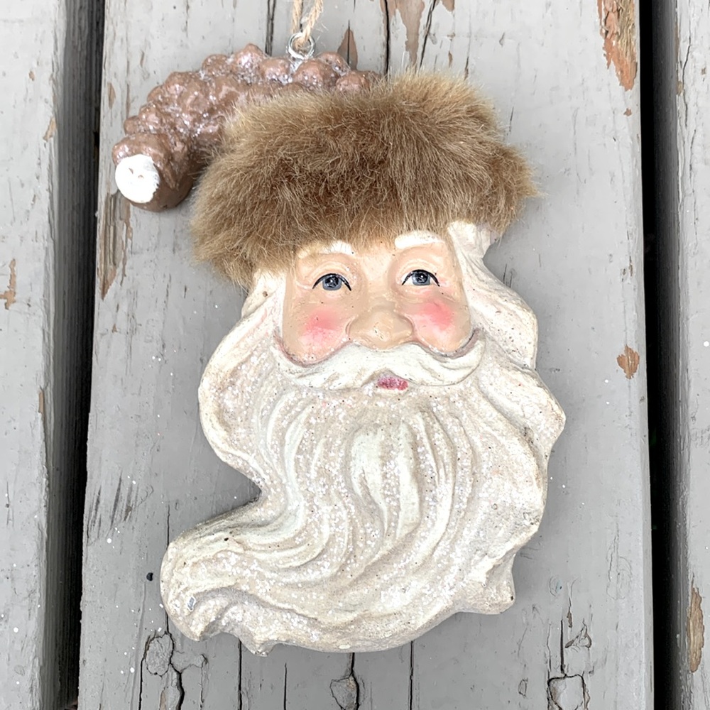Santa ornament fur trim